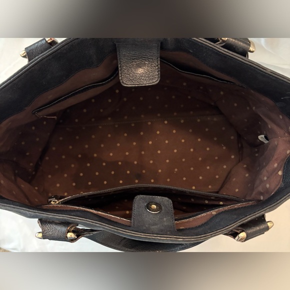 Kate Spade New York black leather shoulder bag very soft quality leather - Picture 8 of 11